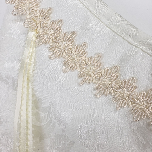 𝅺VICTORIAN Damask Ribbon Trim Christmas Stocking‎ - Picture 6 of 11